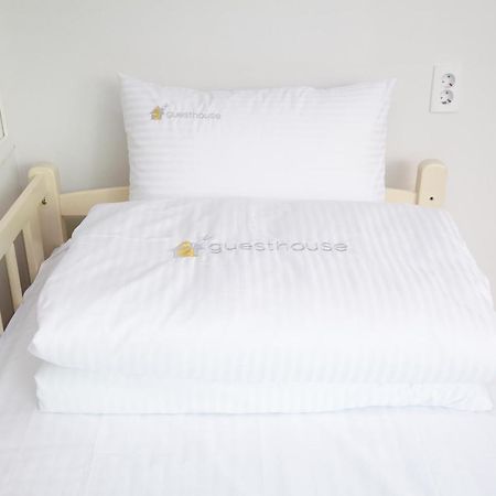 24 Guesthouse Sinchon Hongdae Seoel Kamer foto